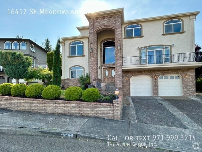 Building Photo - 16417 SE Meadowland Ct Rental