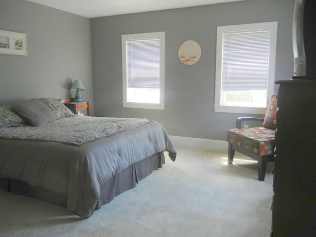 Photo - 22 S Bow St Unit 1