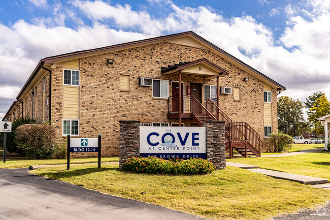 Building Photo - Cove at Center Point Rental