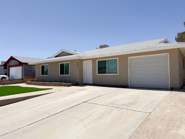 325 Dawn Ct