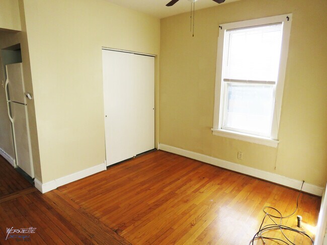 Photo - 2423 W Cortez St Unit Coach House