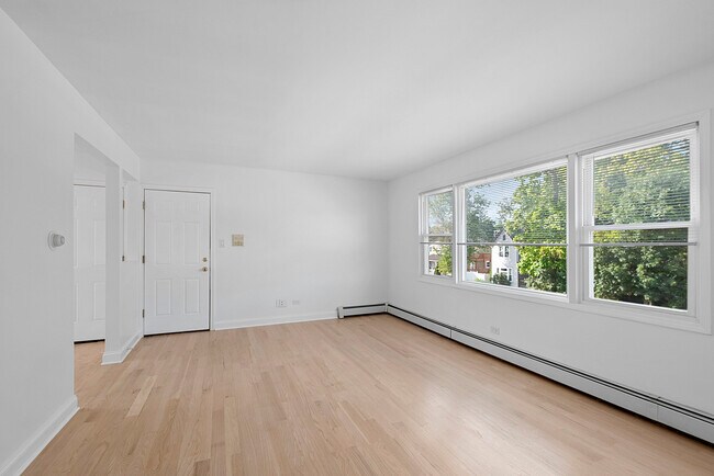 Photo - 7121 W 110th St Apartamento Unidad 2E