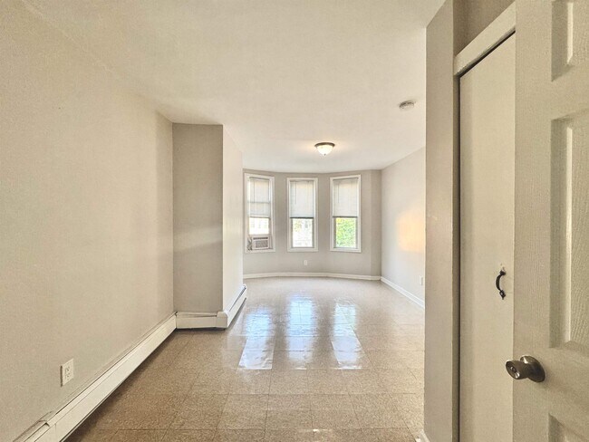 Photo - 2275 John F. Kennedy Blvd Apartment Unit 4