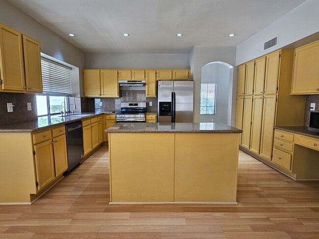 Photo - 5 Bedroom with Pool in Warner Ranch