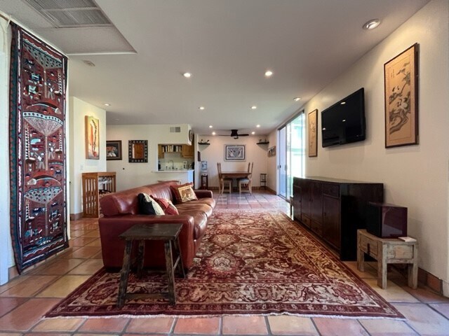 Photo - 100 S Doheny Dr Unidad 214 Rental