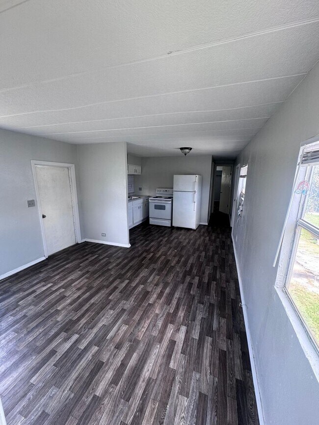 Photo - 1707 Reynolds Rd Unidad #02-MH