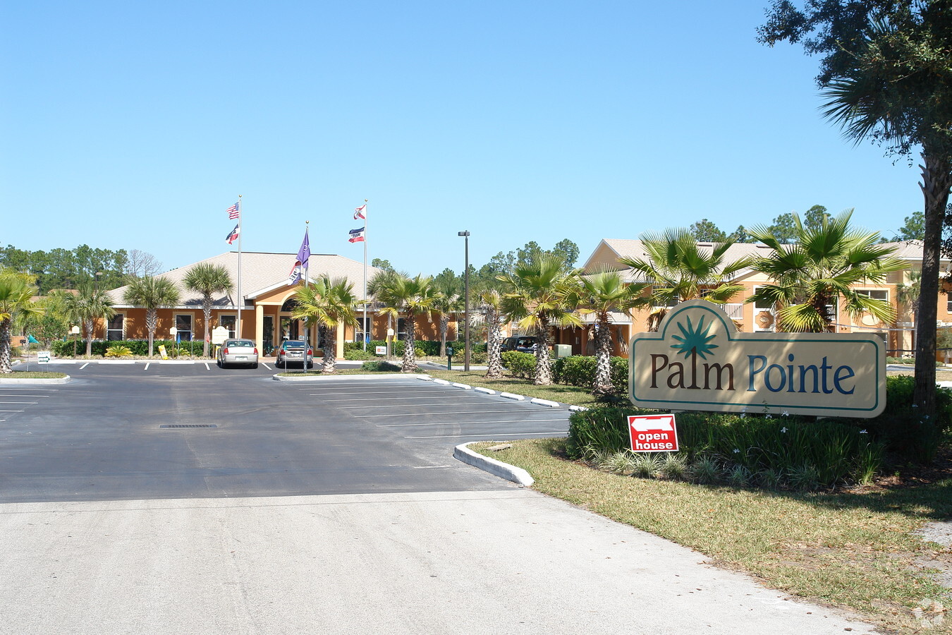 Palm pointe - Palm pointe Apartments