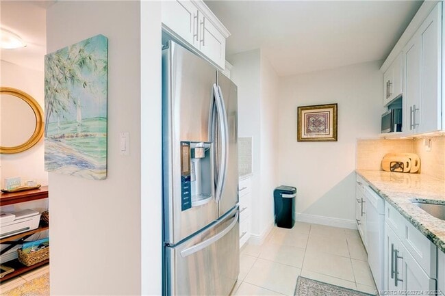 Building Photo - 175 SE St Lucie Blvd Unit A106