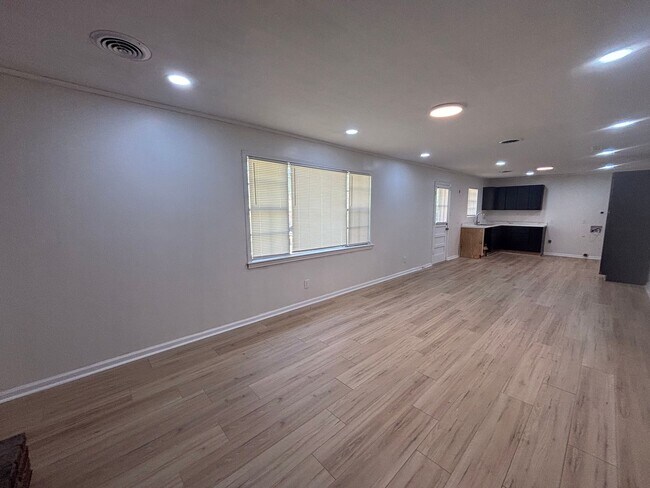 Photo - 2600 Clearpark Cove