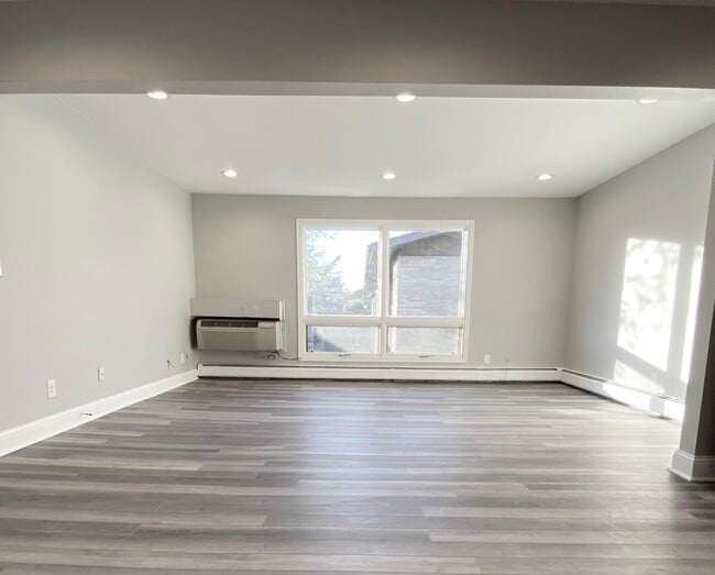 Photo - 1575 Cherboneau Pl Unit 61