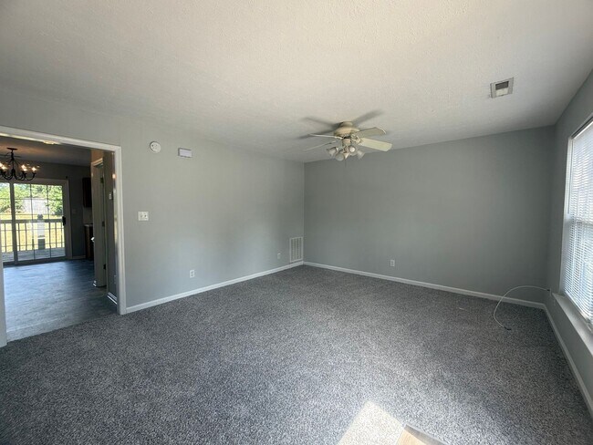 Photo - 3 Bedroom Townhouse in Campbell County
