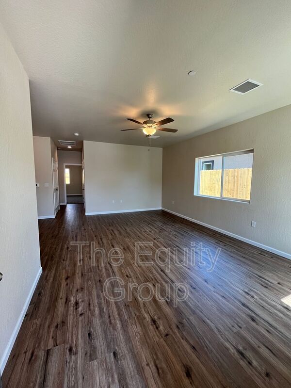 Photo - 3614 S County Center Dr Unit 102