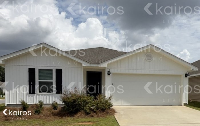 Photo - 340 Monarch Ln