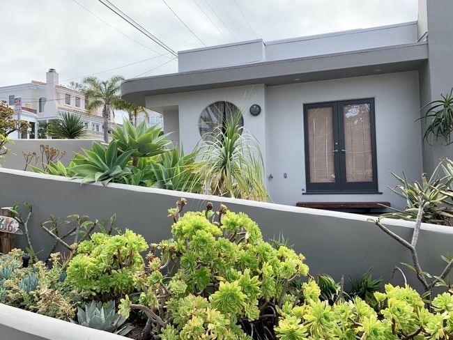 Photo - 2616 Walnut Ave