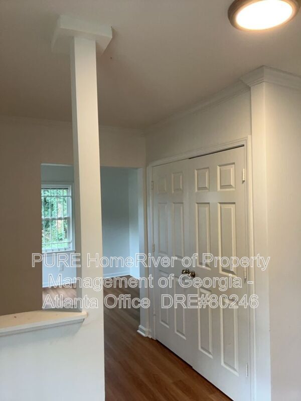 Photo - 1809 Ellington St