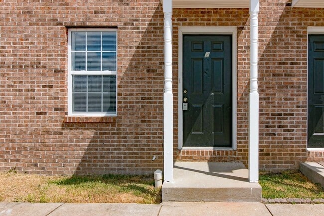 Photo - 821 Oak Arbor Ct Unidad 821-3 Oak Arbor Court