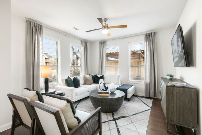 Photo - The Sarah at Lake Houston