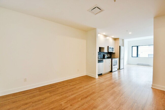 Photo - 30 Saint-Joseph Est Unit 205