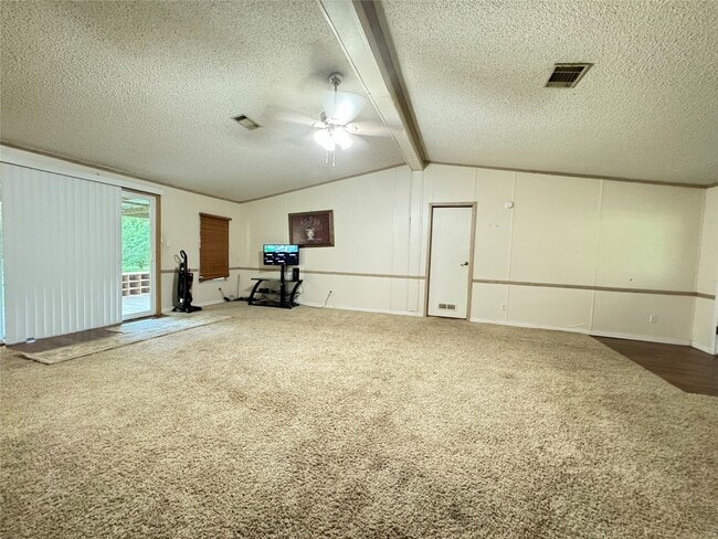 Photo - 914 County Rd 4882