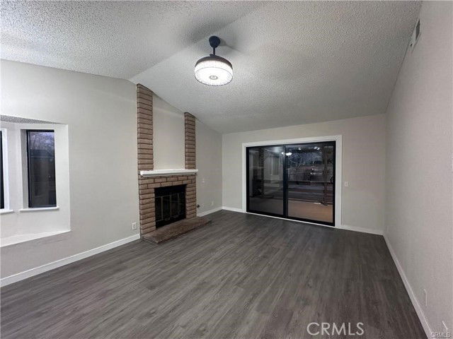 Building Photo - 44026 Fine St