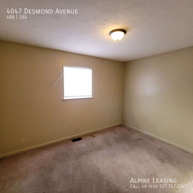 Photo - 4047 Desmond Ave