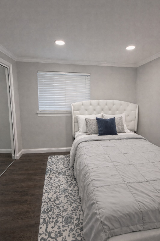 Photo - 36969 Lancaster St