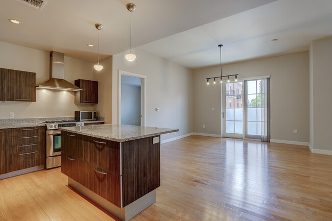 Photo - 410 Acoma St Unit 212