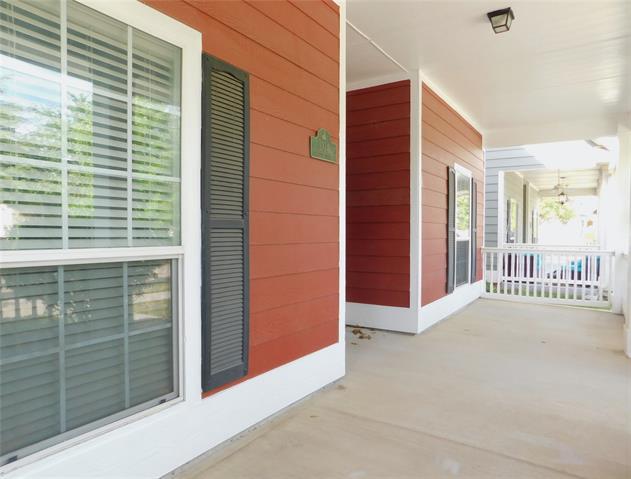 Photo - 1104 Hayden Ln