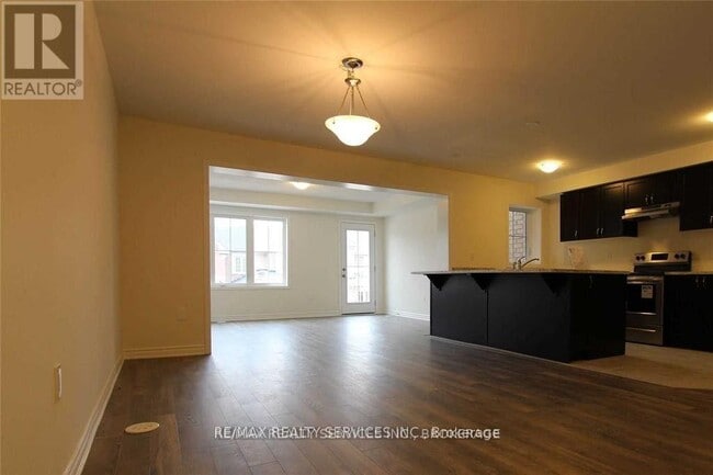 Photo - 111 Bond Head Ct