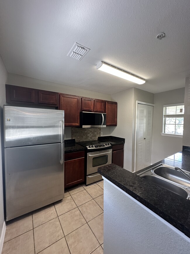 Photo - 3511 D'Avinci Way