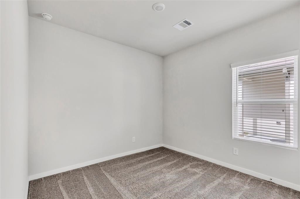 Photo - 16899 Pandora Wy