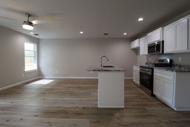 Photo - New Construction 3 Bedroom | 2.5 Bathroom ...