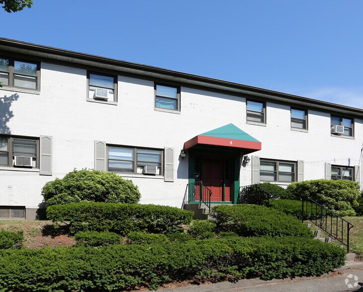 Seramonte Estates Apartments For Rent in Hamden, CT