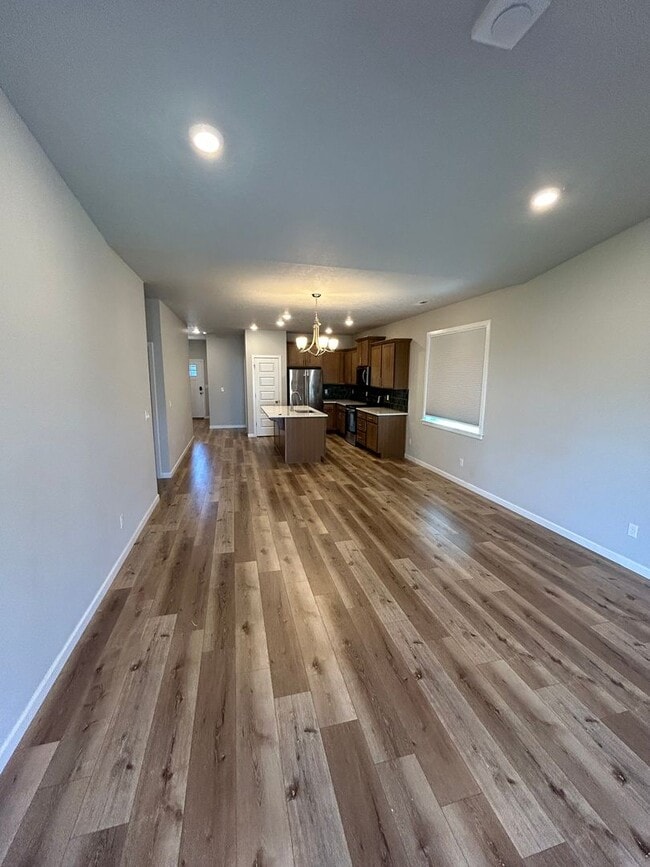 Photo - Beautiful 4 Bedroom, 2 Bath Home in Carlton