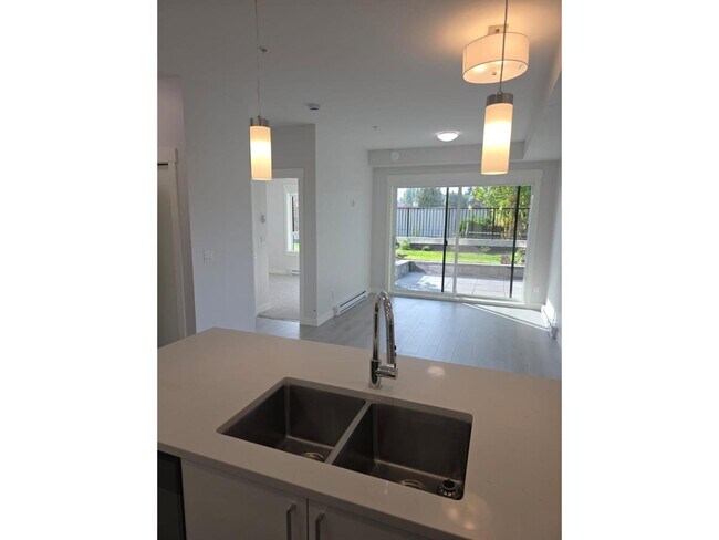33886 Pine St Unit 123