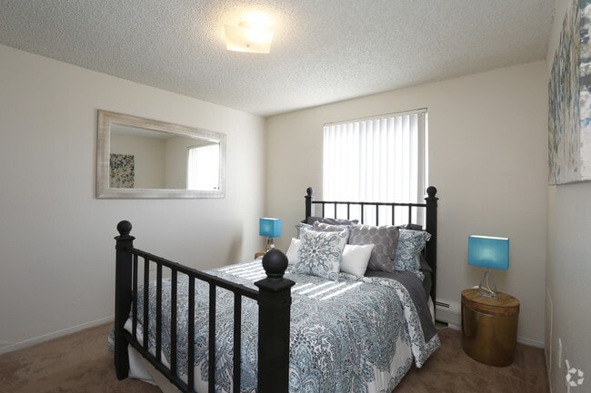 1BR. 1BA - Arbor