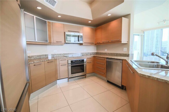 Photo - 322 Karen Ave Unit 1008