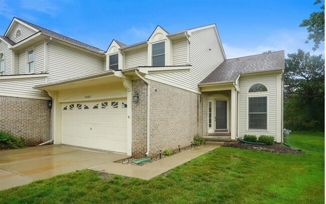 Building Photo - 24267 Weathervane Ct