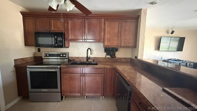 Photo - 1531 NE 30th St