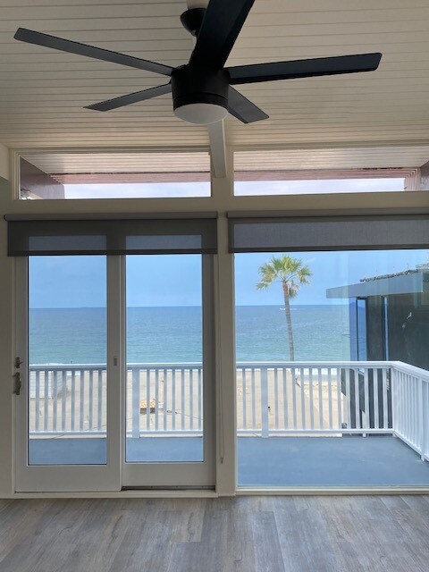 Photo - 4317 The Strand Unit Upper