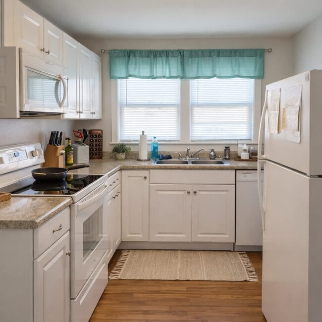 Photo - 905 Hill St Unit SI ID1397977P