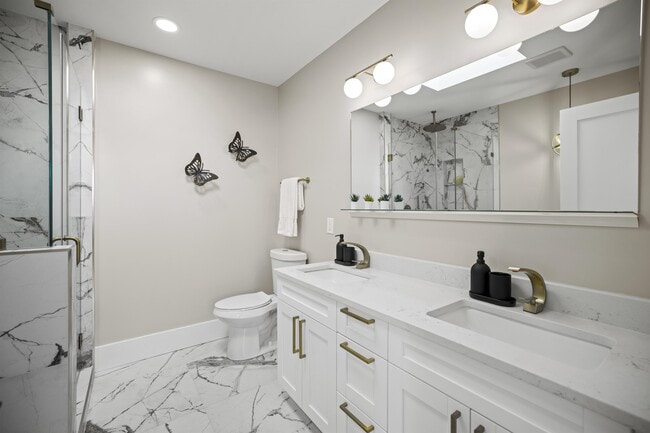 Photo - 1242 Quincy St NW