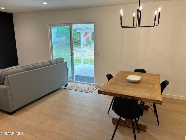 Photo - 1095 Calle Jazmin