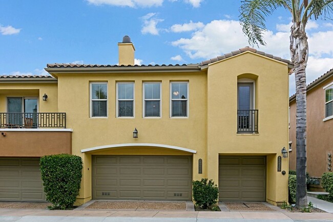 Charming and Bright Condo Available Soon! - Charming and Bright Condo Available Soon!