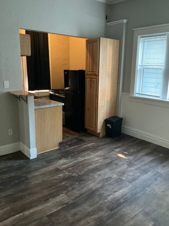 Photo - 2411 Fox Ave Unit 2411-C