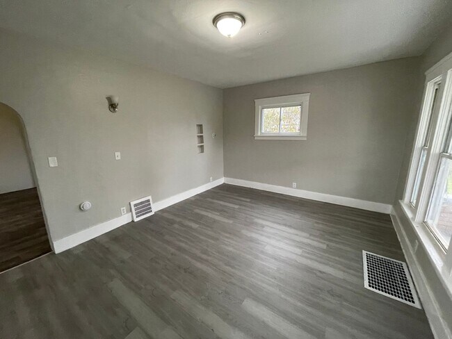 Photo - 1733-1737 Long Ave Unit 1733 Long Ave