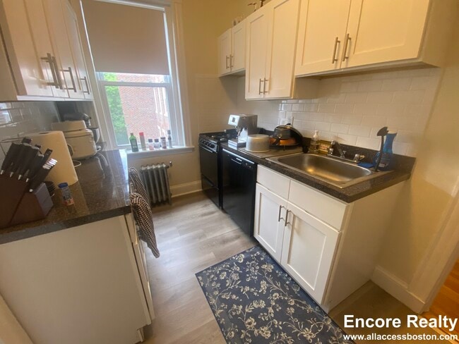 66 Chiswick Rd Unit 20