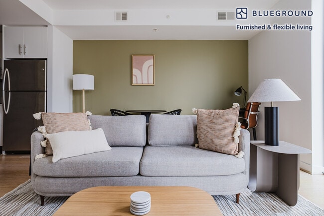 Photo - 825 10th St NW Unidad FL9-ID997