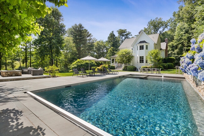 Photo - 37 Beaver Brk Rd