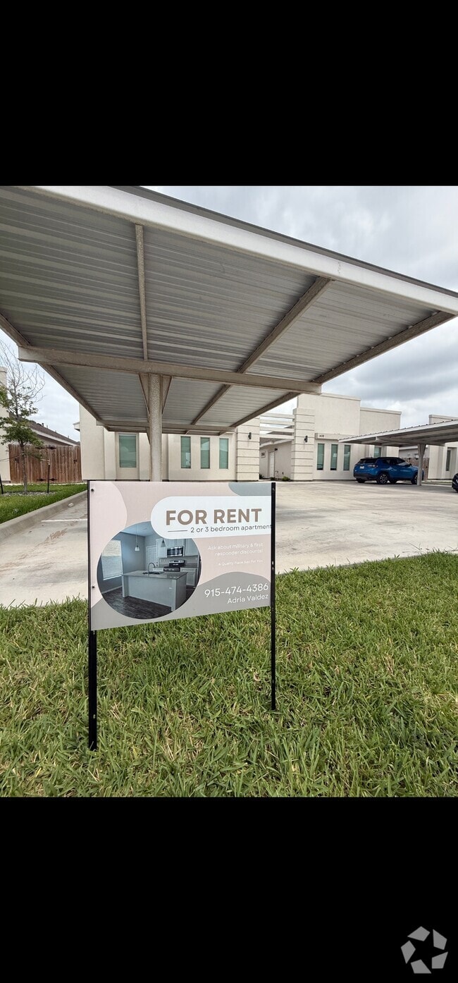 Building Photo - 1408 Vani Dr Unit 4 Rental
